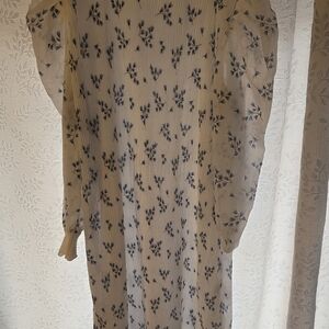 Elegant Blue Floral Long Sleeve Dress